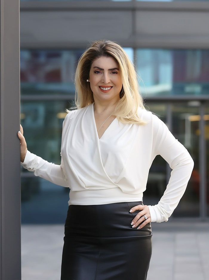 Ünlü astrolog Arzum Koyuncu'nun hayatı kabusa döndü! ‘Asistanım eskort, arayın’ oyunu - Resim: 1