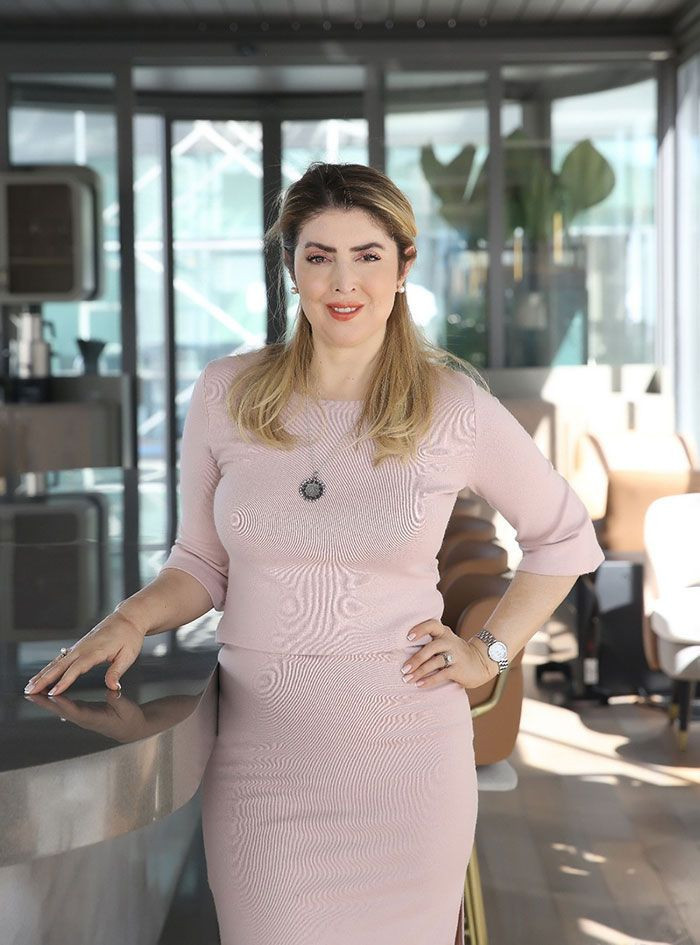 Ünlü astrolog Arzum Koyuncu'nun hayatı kabusa döndü! ‘Asistanım eskort, arayın’ oyunu - Resim: 3