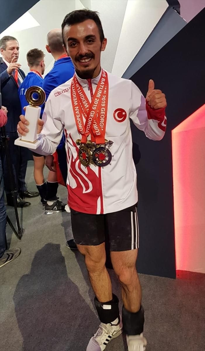 Milli halterci Muammer Şahin kamptan apar topar ayrıldı! Nedeni şaşkınlık yarattı - Resim: 2