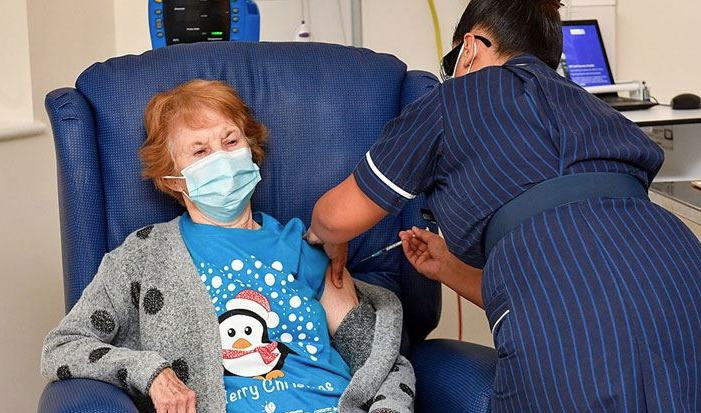 Pfizer-BioNTech Covid-19 aşısına onay! Türk bilim insanları geliştirmişti - Resim: 4