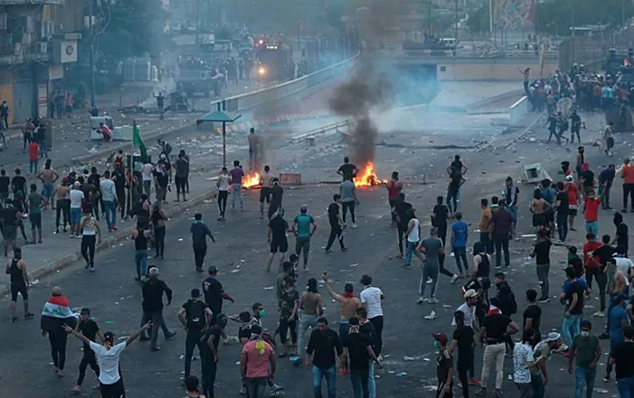 Irak alev alev! Güvenlik güçleri gerçek mermi kullanıyor Çok çarpıcı kareler var - Resim: 1