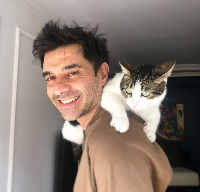 Oyuncu Cansel Elçin iç çamaşırıyla poz verdi sosyal medya yıkıldı - Resim: 1