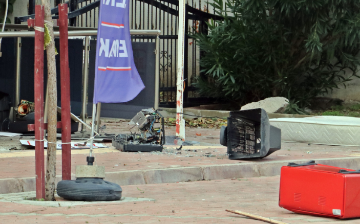 Sinir krizi geçiren genci Özel Harekat Polisi böyle ikna etti - Resim: 4