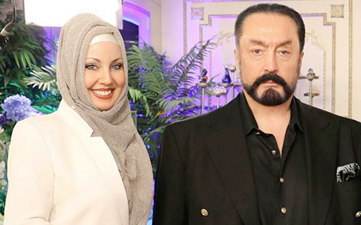 Adnan Oktar'ın kediciklerinden Serap Akıncıoğlu'na MHP'den şoke eden karşılık - Resim: 4