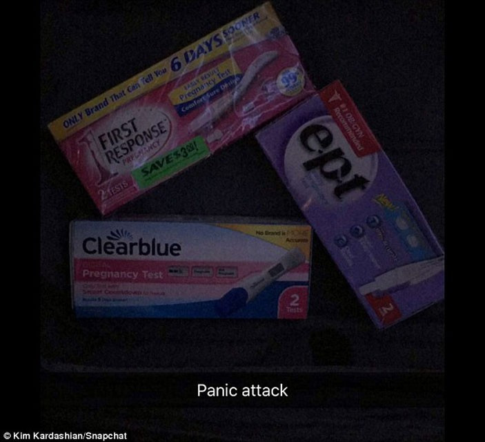 Kim Kardashian hamile mi? Uçakta yaptığı pes dedirtti! - Resim: 3