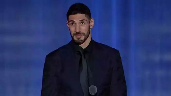 FOX Tv, FETÖ'cü Enes Kanter'e 'En Değerli Vatansever' ödülü verdi - Resim: 4