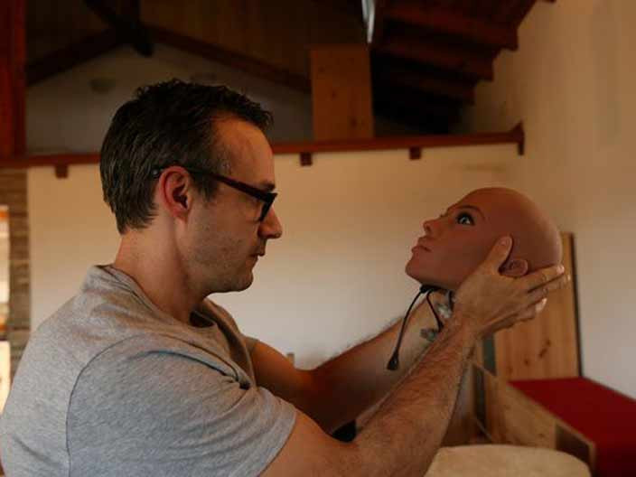 Bu da oldu! Cinsel ilişki robotundan bebek sahibi olacak - Resim: 4