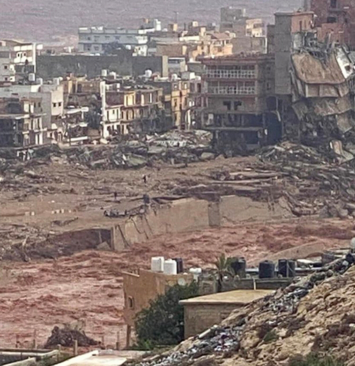 Libya'da sel felaketinden dehşet görüntüler! Bilanço giderek daha da ağırlaşıyor: Ölü ve kayıp sayısı açıklandı - Resim: 2