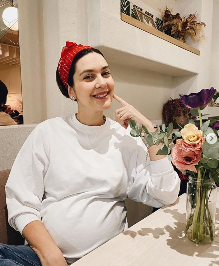 Bergüzar Korel klibinde eşi Halit Ergenç ile rol aldı "baby shower gibi klip çektik" - Resim: 1