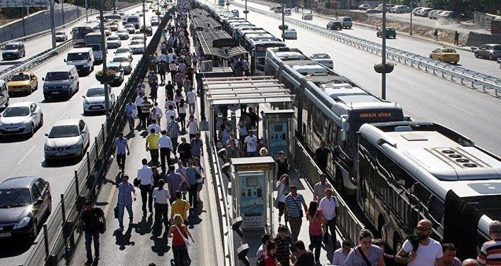 Metrobüs filosundaki araçlar ve kapasiteleri! İşte o rakamlar! - Resim: 4