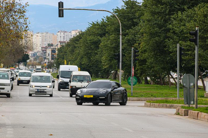 Galerici telefonuna gelen mesajla hayatının şokunu yaşadı! 50 bin liralık kârla araç takasına 150 bin liralık EDS cezası - Resim: 2