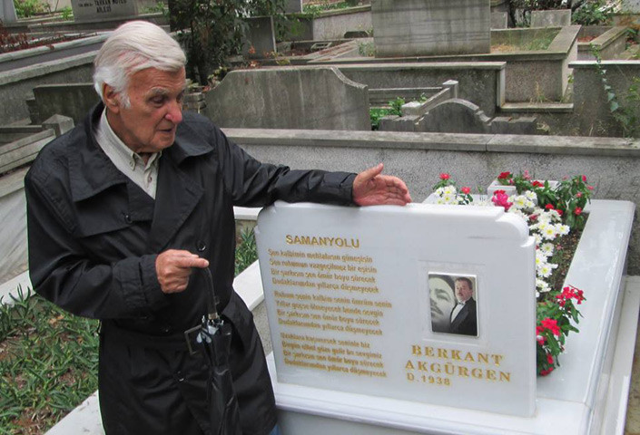 'Vakit yok gemi kalkıyor artık' şarkısı öksüz kaldı - Resim: 4