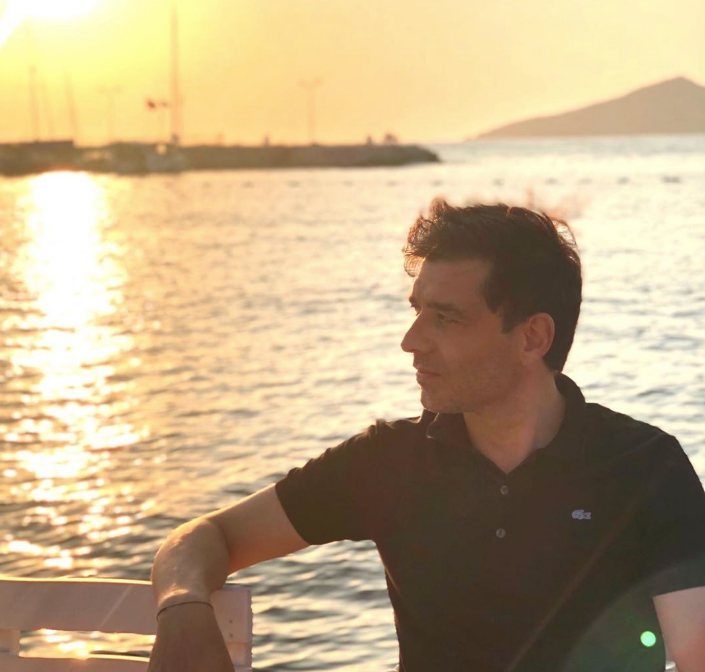 Oyuncu Cansel Elçin iç çamaşırıyla poz verdi sosyal medya yıkıldı - Resim: 4