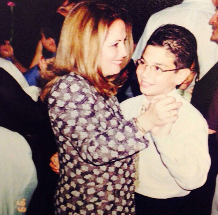 Ünlülerin çocukluk halleri! Bu ünlüyü tanıdınız mı? - Resim: 1