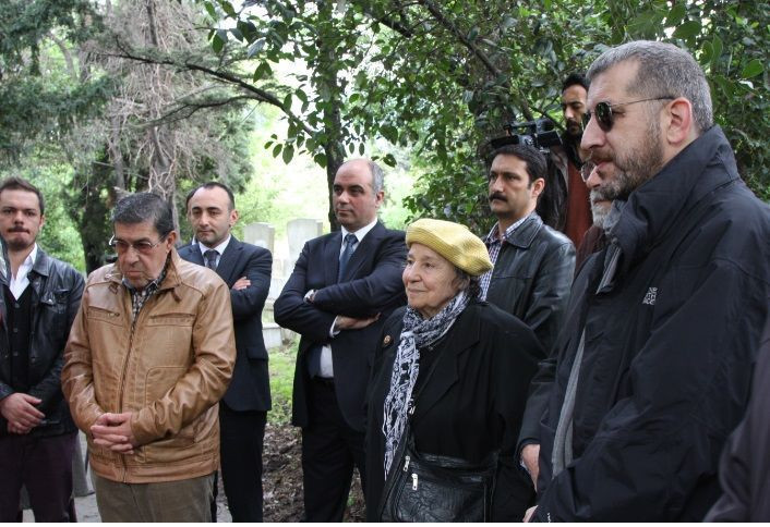 Usta oyuncu Handan Ertuğrul hayatını kaybetti! Muhsin Ertuğrul'un eşiydi - Resim: 4