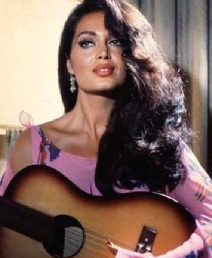 Türkan Şoray’ın estetiksiz halini görenler tanıyamadı! Doktorunu tebrik ettiler - Resim: 1