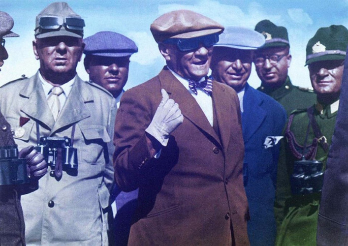 Türkiye Cumhuriyeti'nin kurucusu Mustafa Kemal Atatürk'ün 20 altın sözü! - Resim: 2