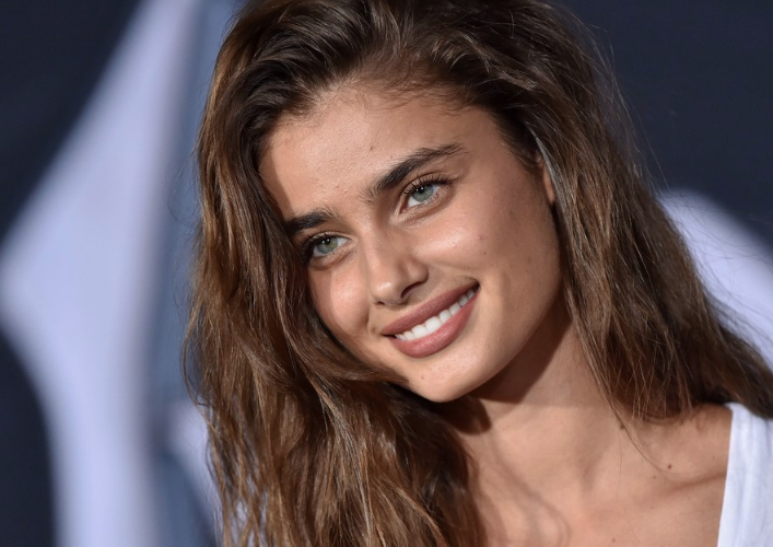 7,5 aylık hamile Fahriye Evcen dünya starlarıyla aynı listede - Resim: 4