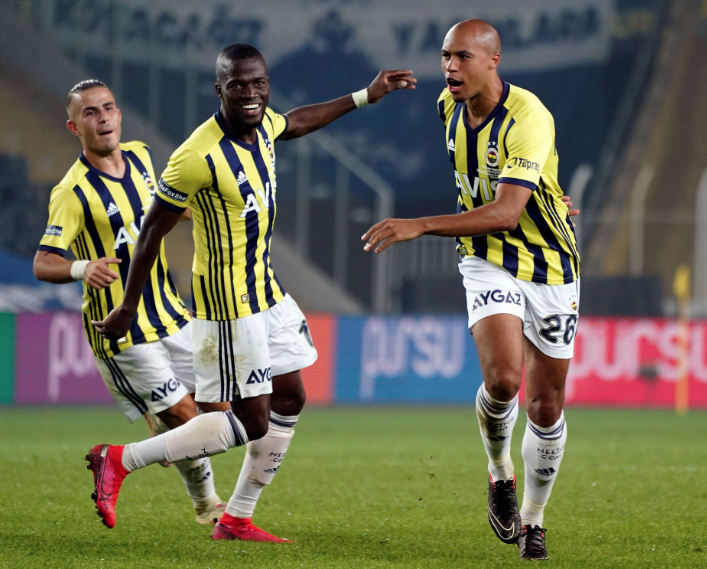 Trabzon'da yerel basın isyanda: Bir gitse şükür namazı kılınır - Resim: 1