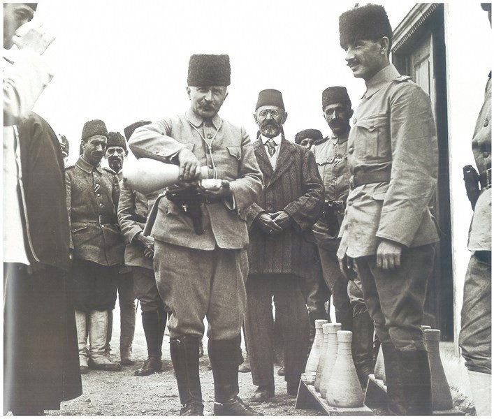 Fahreddin Paşa'ya 'hırsız' diyen Arap Bakan'a tokat gibi yanıt - Resim: 3