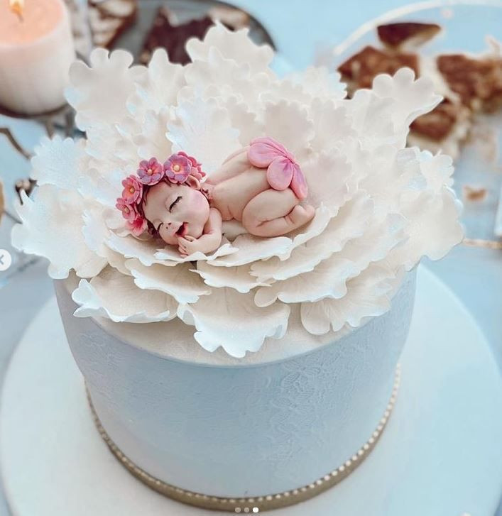 Bergüzar Korel'den olay hamilelik ve cinsiyet tahmini paylaşımı: Burnum ve popom kocaman! - Resim: 4