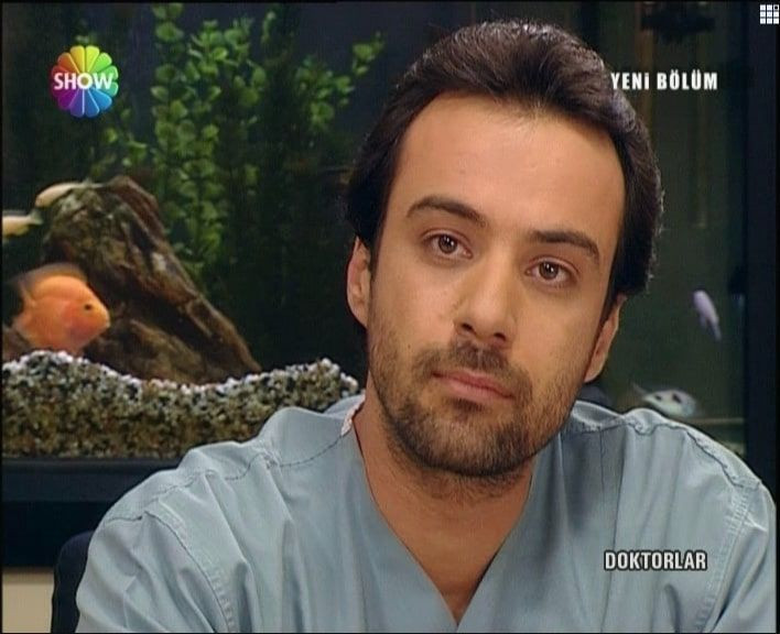 Exxen'den Blu TV'ye transfer Doktorlar'ın Arslan'ı Devrim Nas'ın son hali de olay - Resim: 1