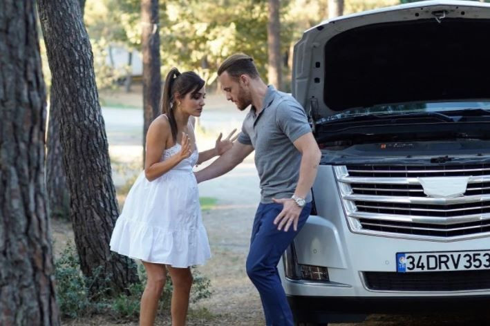 Fox Tv Sen Çal Kapımı final bölümünde sürpriz son Hande Erçel 'in hamile hali - Resim: 3