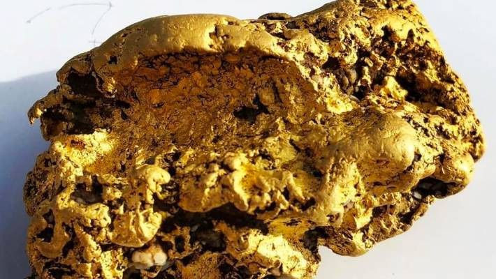 Dedektörle boş arazide 2 kilo ham altın buldu - Resim: 4