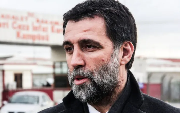 Hakan Şükür'den UEFA Kupası tehdidi: Gerçek hikayesini anlatacağım - Resim: 1