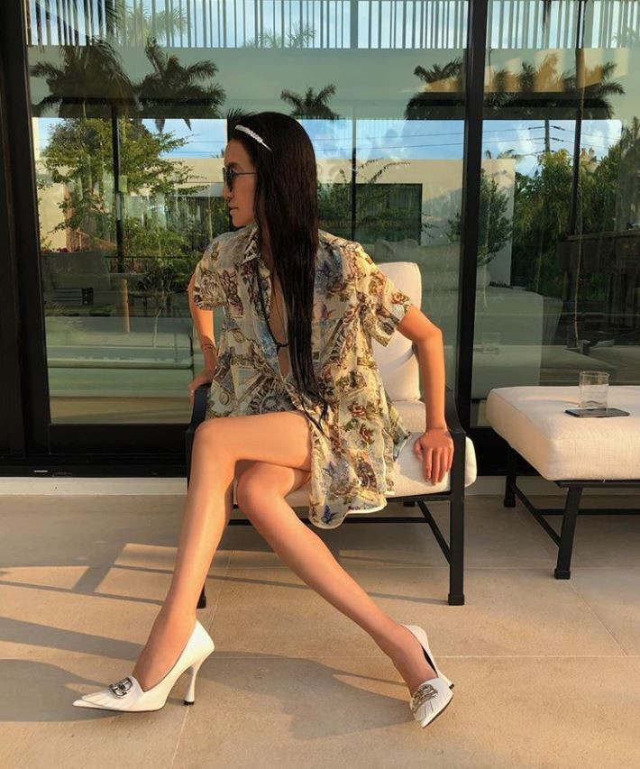 Kızlarından daha genç! 70 yaşındaki modacıyı görenler şaşırıyor - Resim: 1