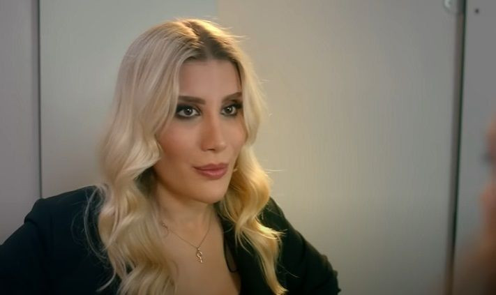 İrem Derici apar topar hastaneye gitti kötü haberi duyurdu! Menajerimi Ara'ya konuk olmuştu - Resim: 1