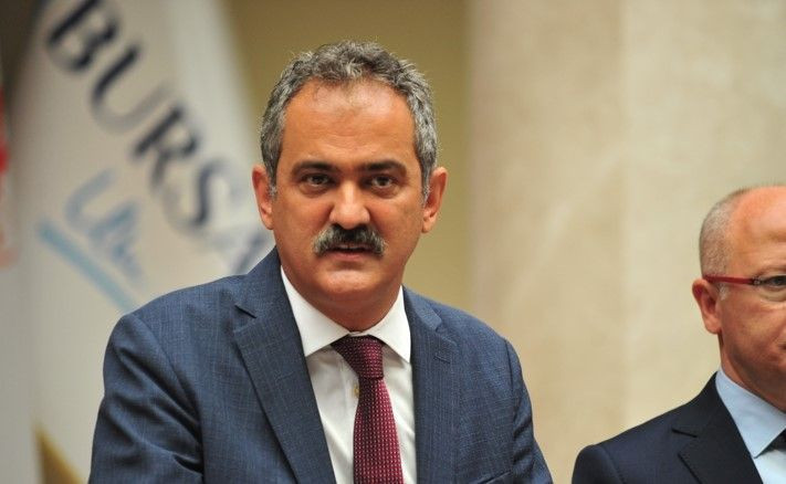 Bursa'da yaşanan imam hatipte dansözlü eğlenceden sonra açığa alınan müdürle ilgili yeni gelişme! - Resim: 3