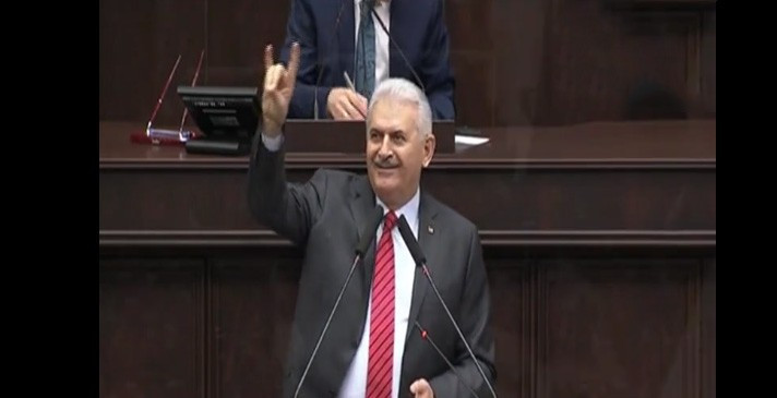 Başbakan Yıldırım'dan bozkurt işareti! - Resim: 2