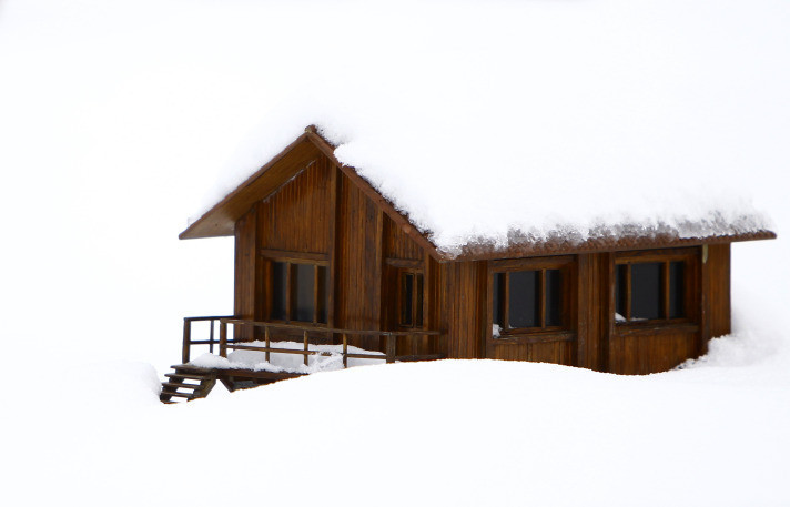 Sibirya kışında 2 metre kar yağdı! - Resim: 1