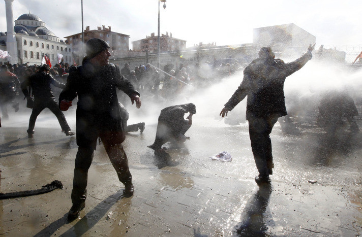 Silivri'de gerginlik... - Resim: 2