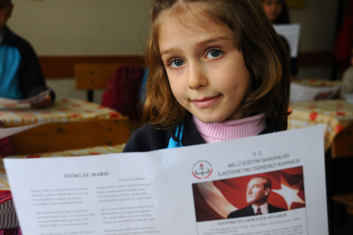 Çocukların karne heyecanı karelere yansıdı - Resim: 2