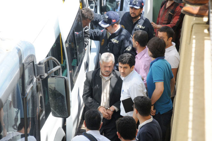 Reyhanlı zanlıları adliyede - Resim: 1