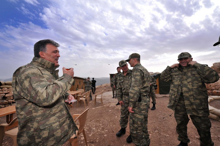 Başkomutan kamuflajları çekti - Resim: 4