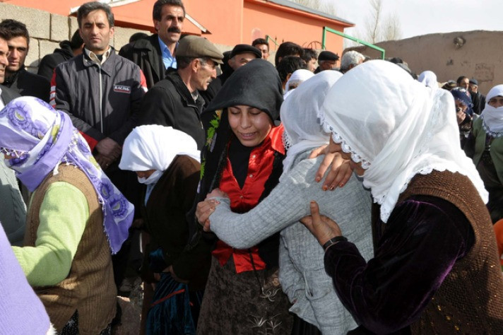 Yangında ölen işçiler defnedildi! - Resim: 2