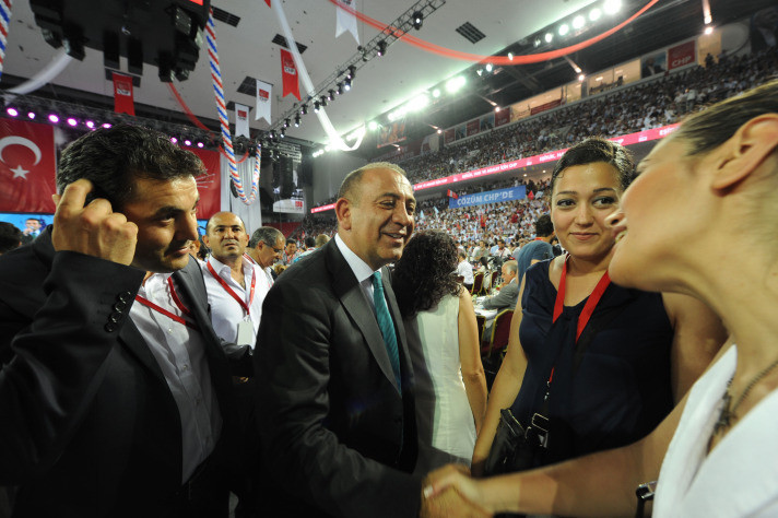 CHP'de kurultay günü - Resim: 2