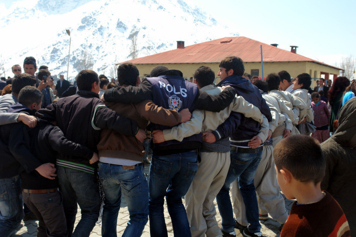 Şemdinli'de renkli nevruz görüntüleri - Resim: 4