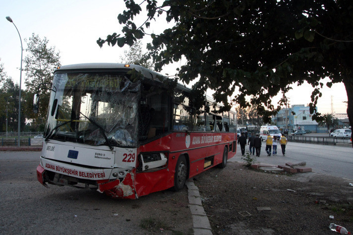 Yaralılar sulama kanalına uçtu - Resim: 2