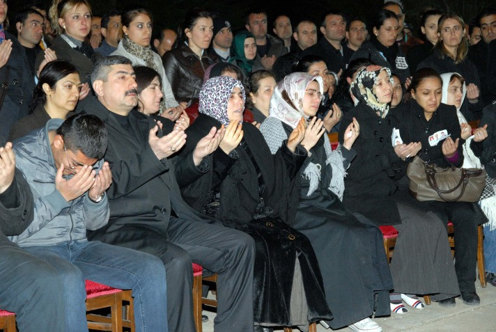 Diyarbakır'da 6 polis için cenaze töreni - Resim: 3