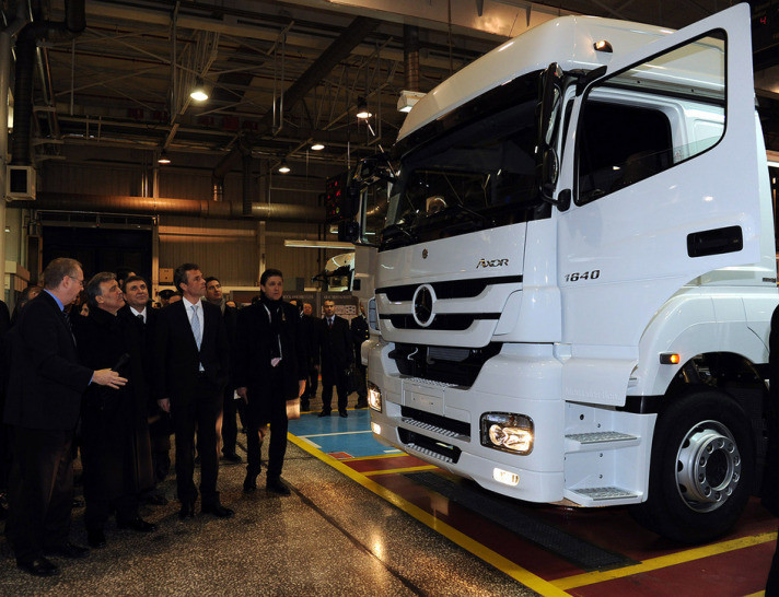 Gül kamyonla poz verdi - Resim: 3