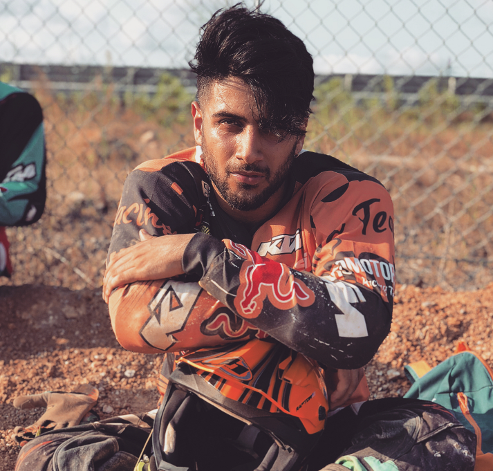 Reynmen sanat camiasından özür diledi yeni bombasını patlattı - Resim: 1