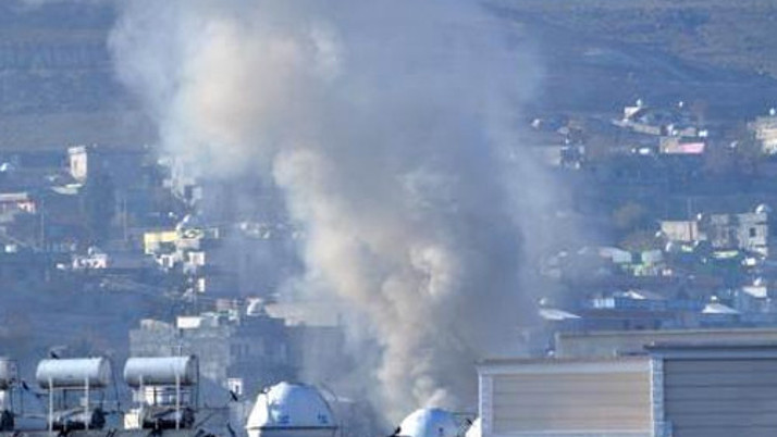 Cizre'den beyaz bayraklarla göç ediyorlar!