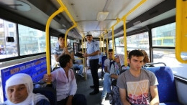 Toplu taşıma araçlarına Özgecan ayarı! Zorunlu olacak