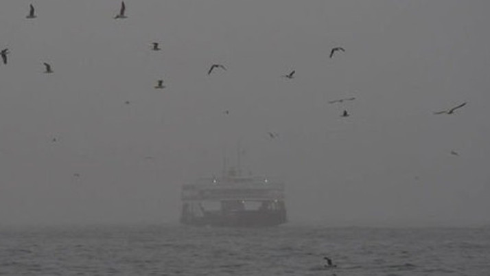 İstanbul'a sis çöktü hayat felç oldu!