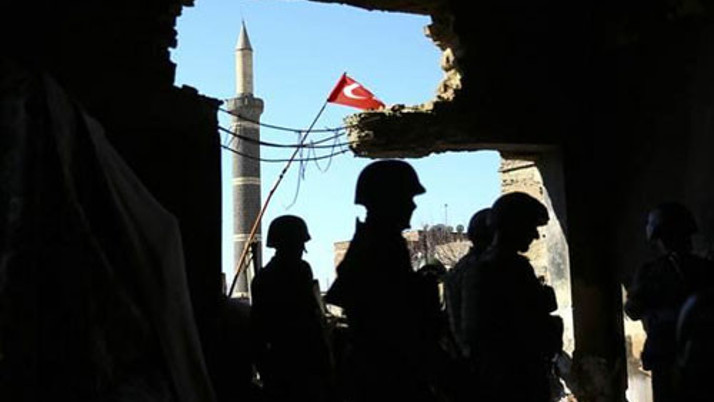 Sur'da 1 günde 43 kişi tahliye edildi!