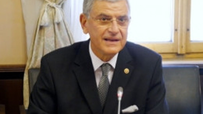 Vize kalkmazsa Türkiye sınırı açacak!